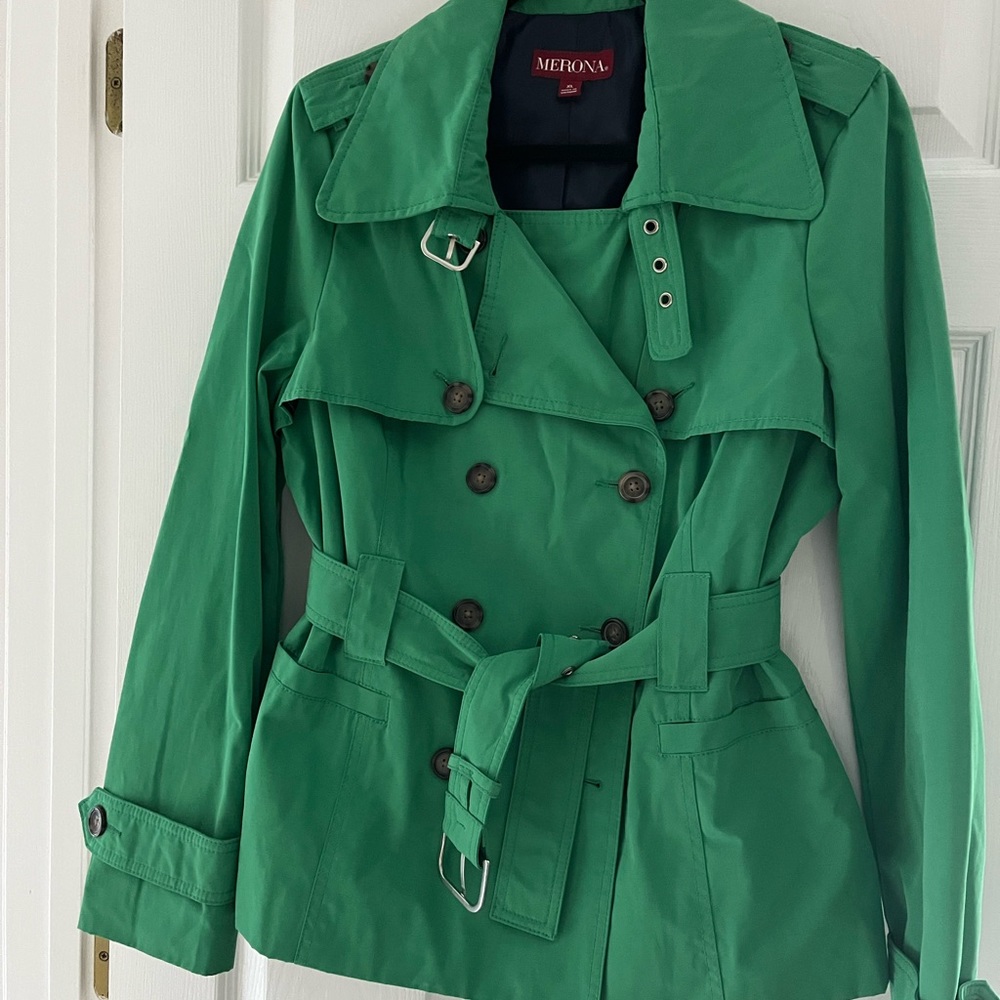 Rain coat